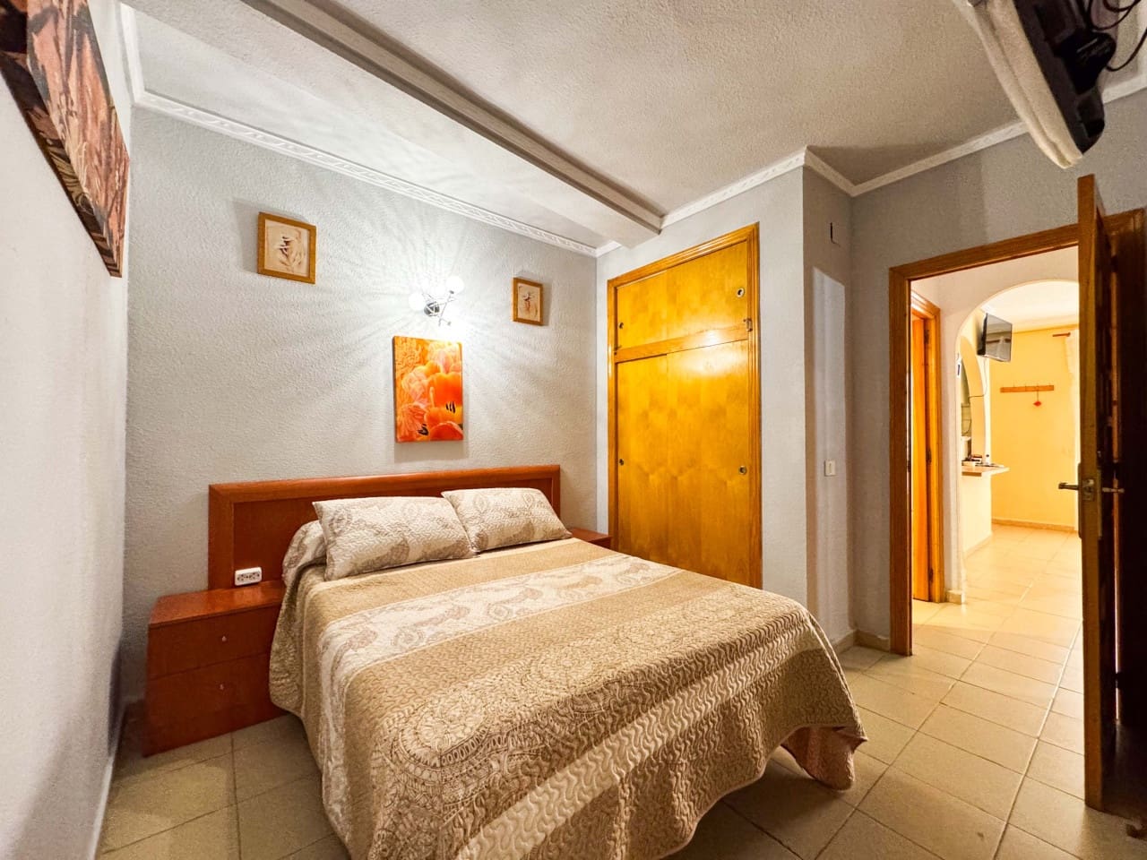 2 sovrum Lägenhet till salu i Torrevieja med pool - 135 000 € (Ref: 9233187)