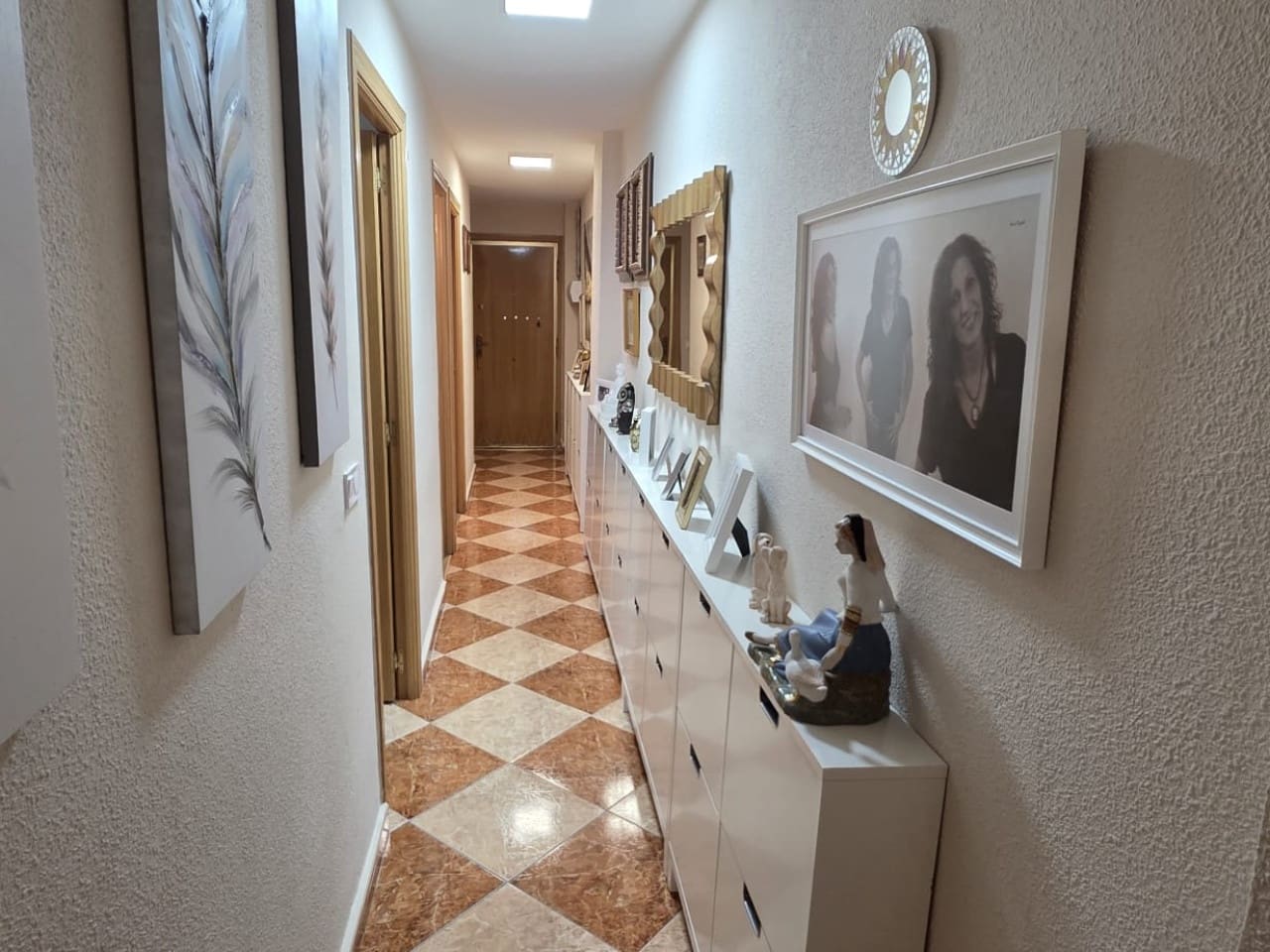4 chambre Appartement à vendre à Torrevieja - 179 000 € (Ref: 9233190)