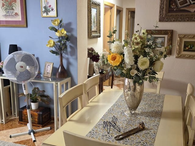 4 sovrum Lägenhet till salu i Playa de los Náufragos, Torrevieja - 179 000 € (Ref: 9233190)