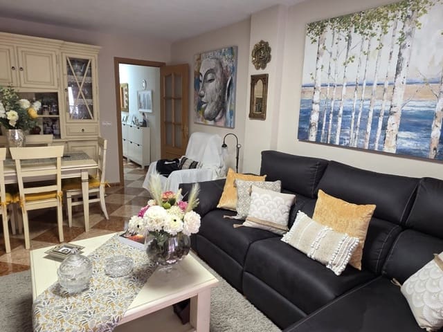 4 sovrum Lägenhet till salu i Playa de los Náufragos, Torrevieja - 179 000 € (Ref: 9233190)