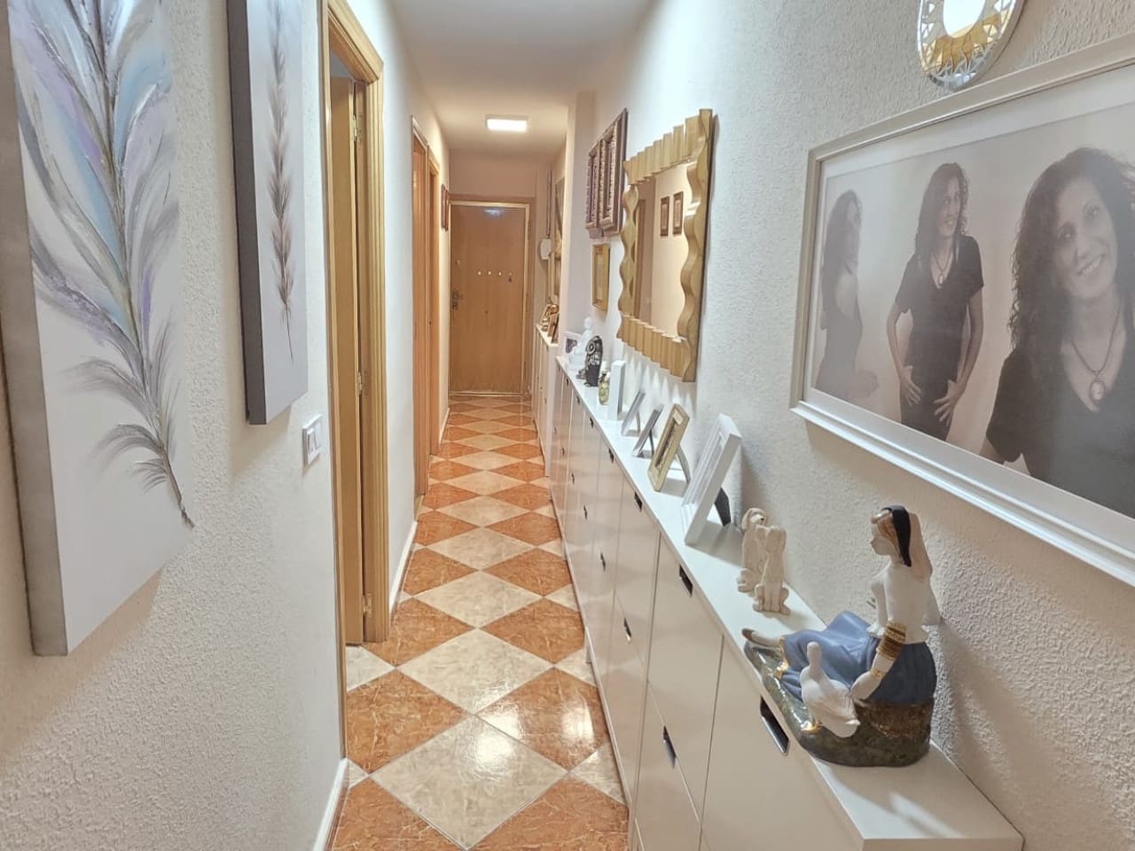 4 chambre Appartement à vendre à Torrevieja - 179 000 € (Ref: 9233190)