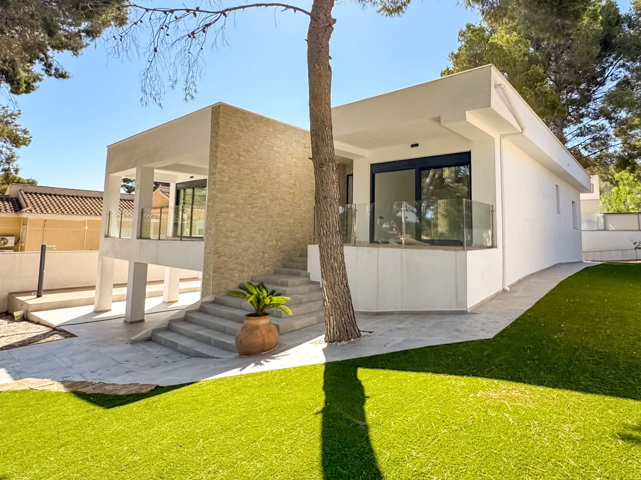 4 sovrum Villa till salu i Los Altos med pool garage - 995 000 € (Ref: 9233191)