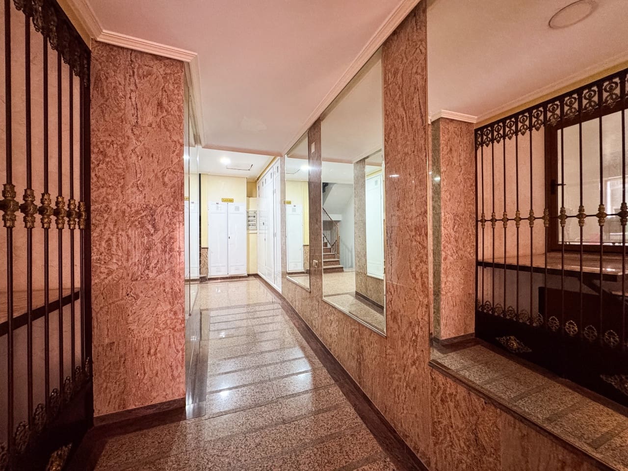 4 soverom Leilighet til salgs i Torrevieja - € 275 000 (Ref: 9233197)