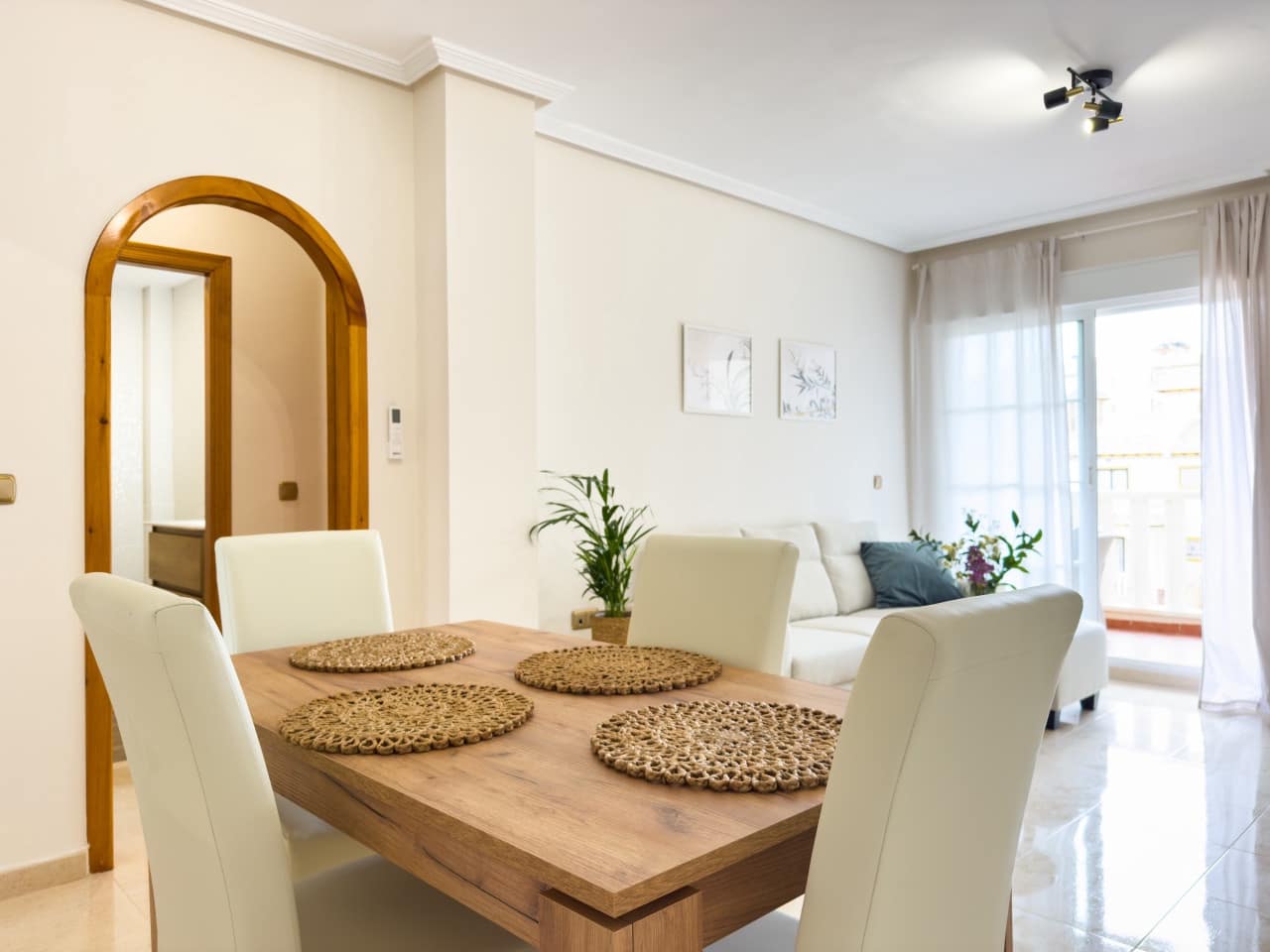 2 slaapkamer Appartement te koop in Cabo Roig met zwembad - € 174.900 (Ref: 9233205)