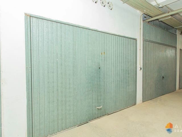 Garage zu verkaufen in Torreblanca, Torrevieja - 20.000 € (Ref: 9233208)