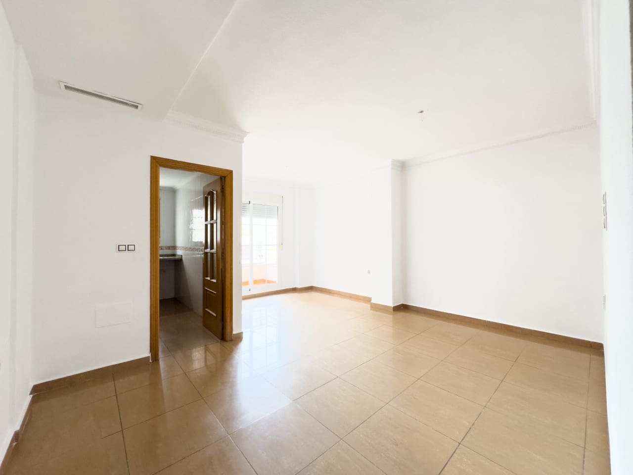 2 Zimmer Apartment zu verkaufen in Torrevieja mit Pool - 178.000 € (Ref: 9233209)