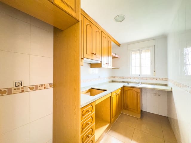 2 Zimmer Apartment zu verkaufen in Las Piscinas Naturales, Torrevieja mit Pool - 178.000 € (Ref: 9233209)