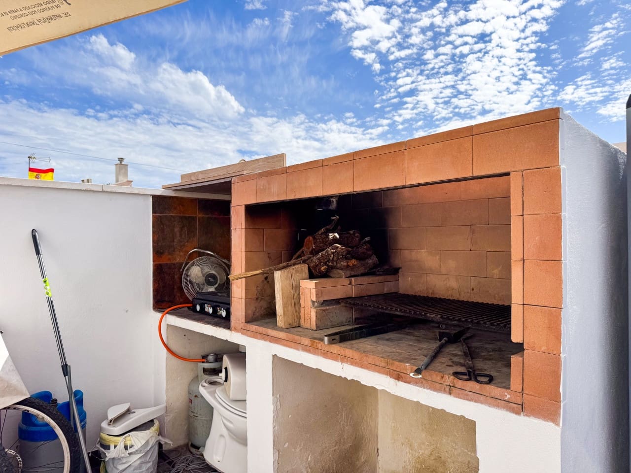 2 slaapkamer Villa te koop in Torrevieja met zwembad - € 135.000 (Ref: 9233210)