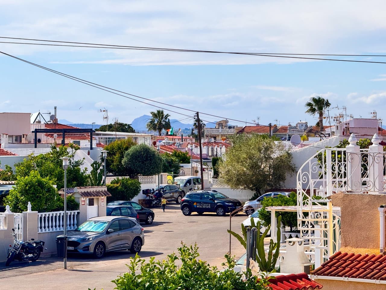 2 slaapkamer Villa te koop in Torrevieja met zwembad - € 135.000 (Ref: 9233210)