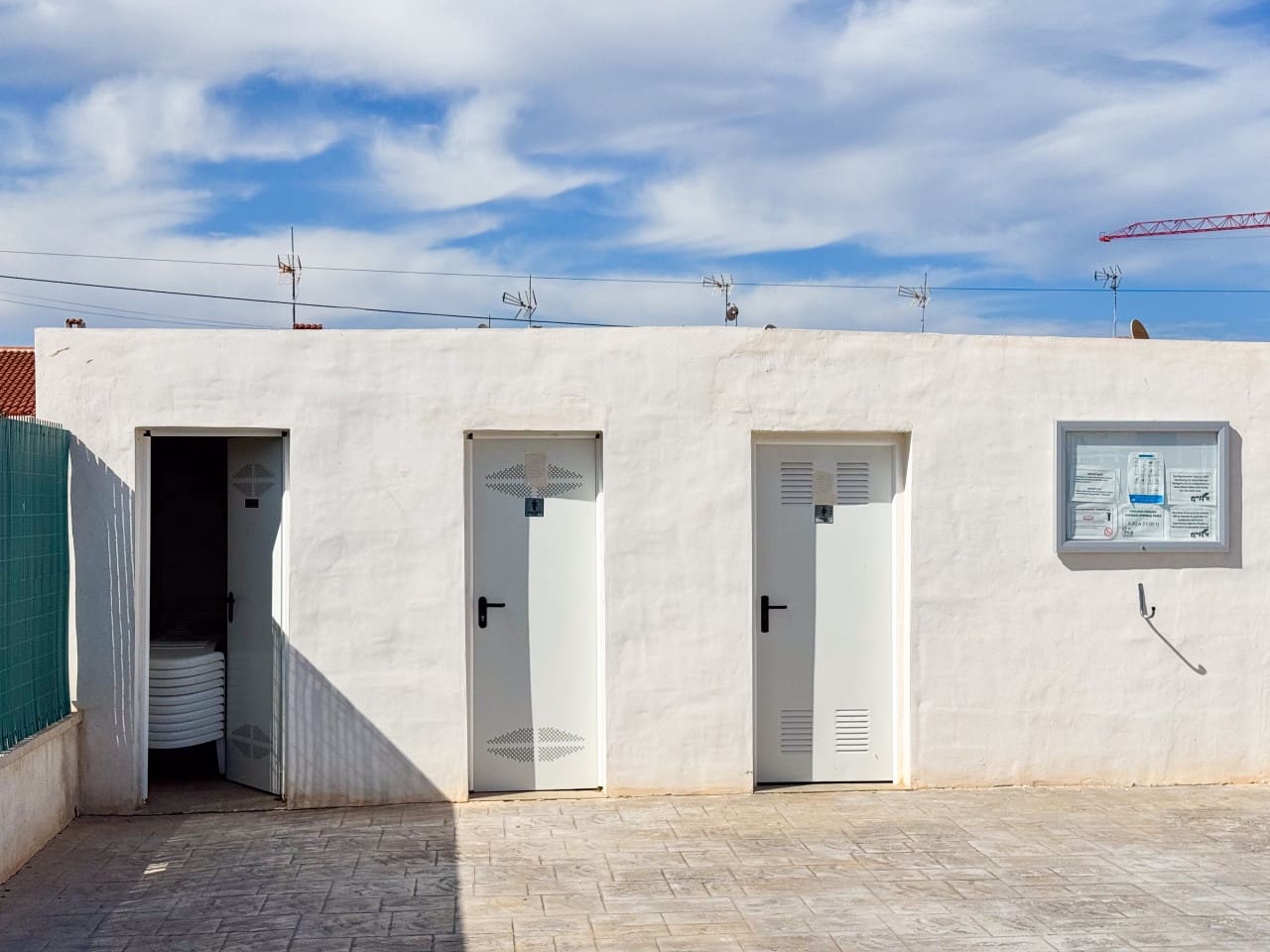 2 slaapkamer Villa te koop in Torrevieja met zwembad - € 135.000 (Ref: 9233210)