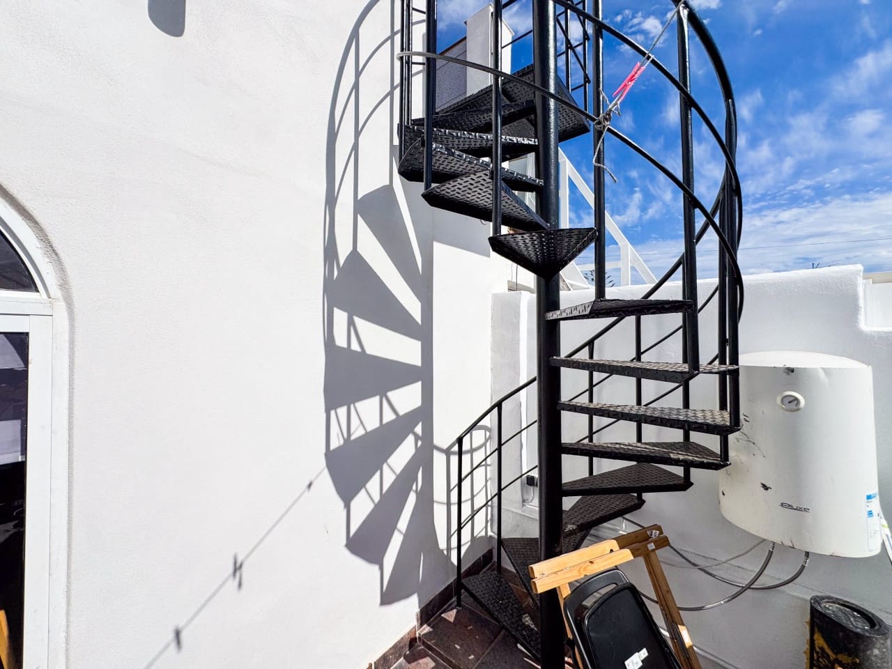 2 slaapkamer Villa te koop in Torrevieja met zwembad - € 135.000 (Ref: 9233210)