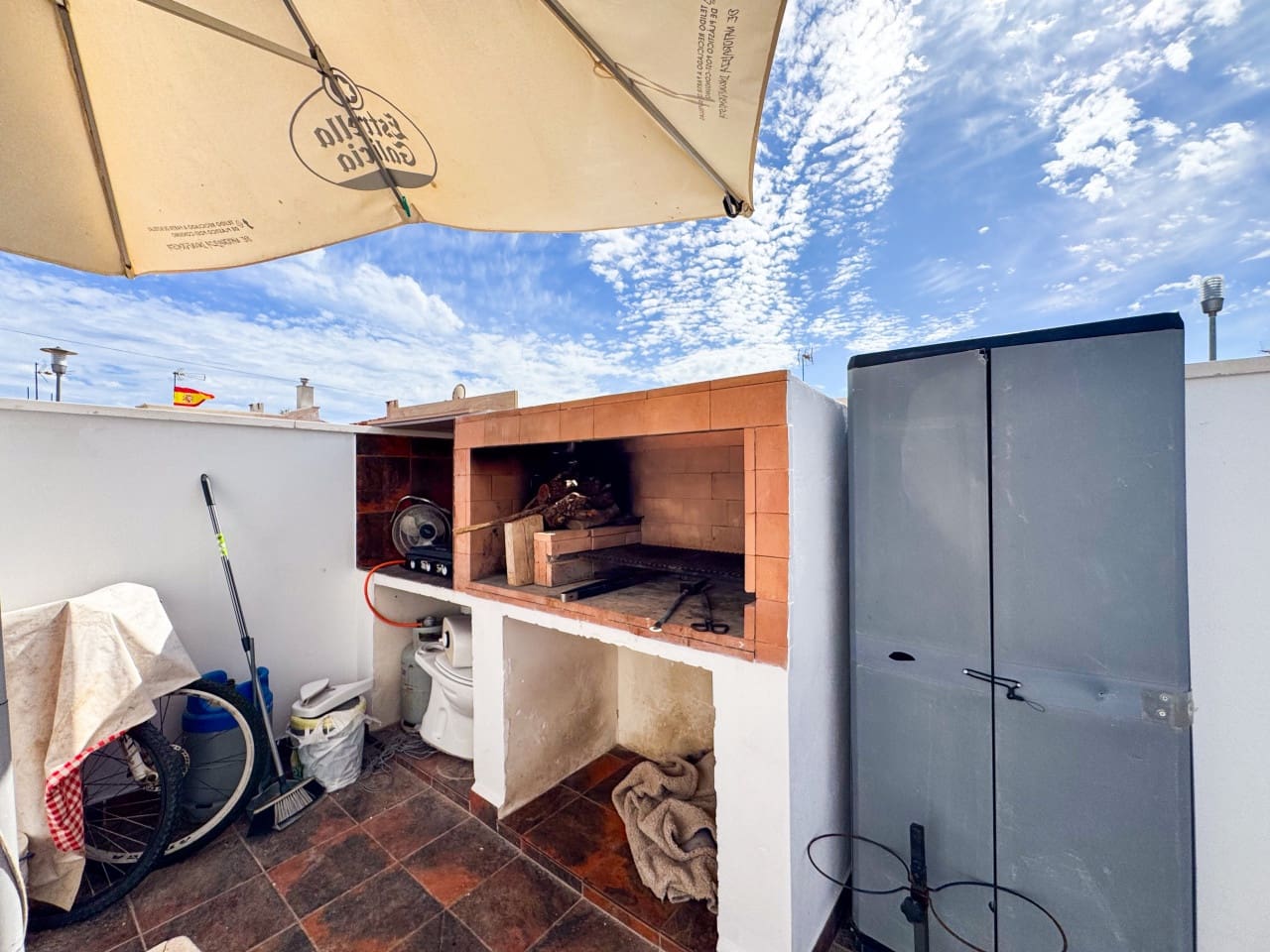 2 slaapkamer Villa te koop in Torrevieja met zwembad - € 135.000 (Ref: 9233210)