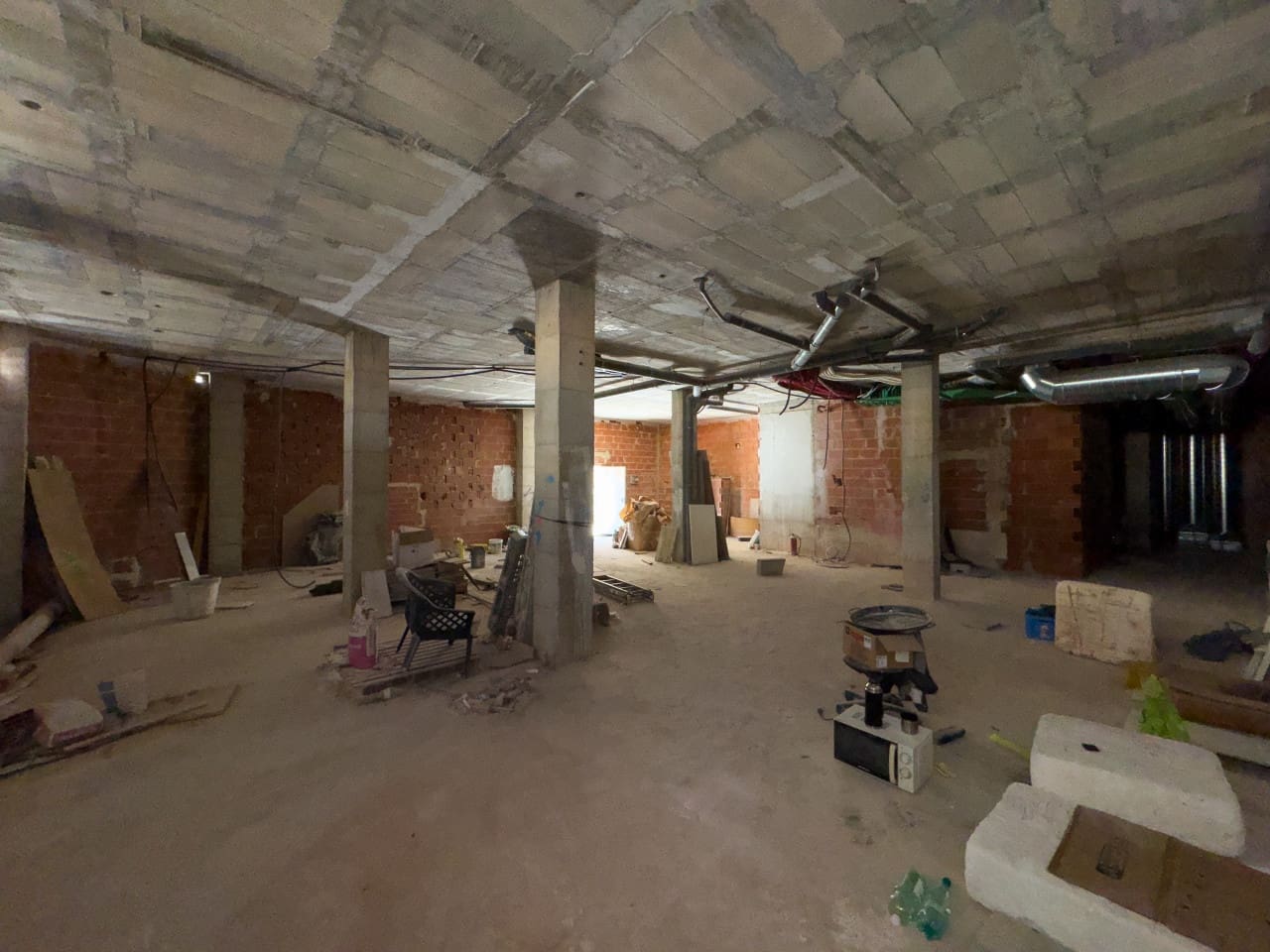 Erhverv til salg i Torrevieja - € 265.000 (Ref: 9233211)