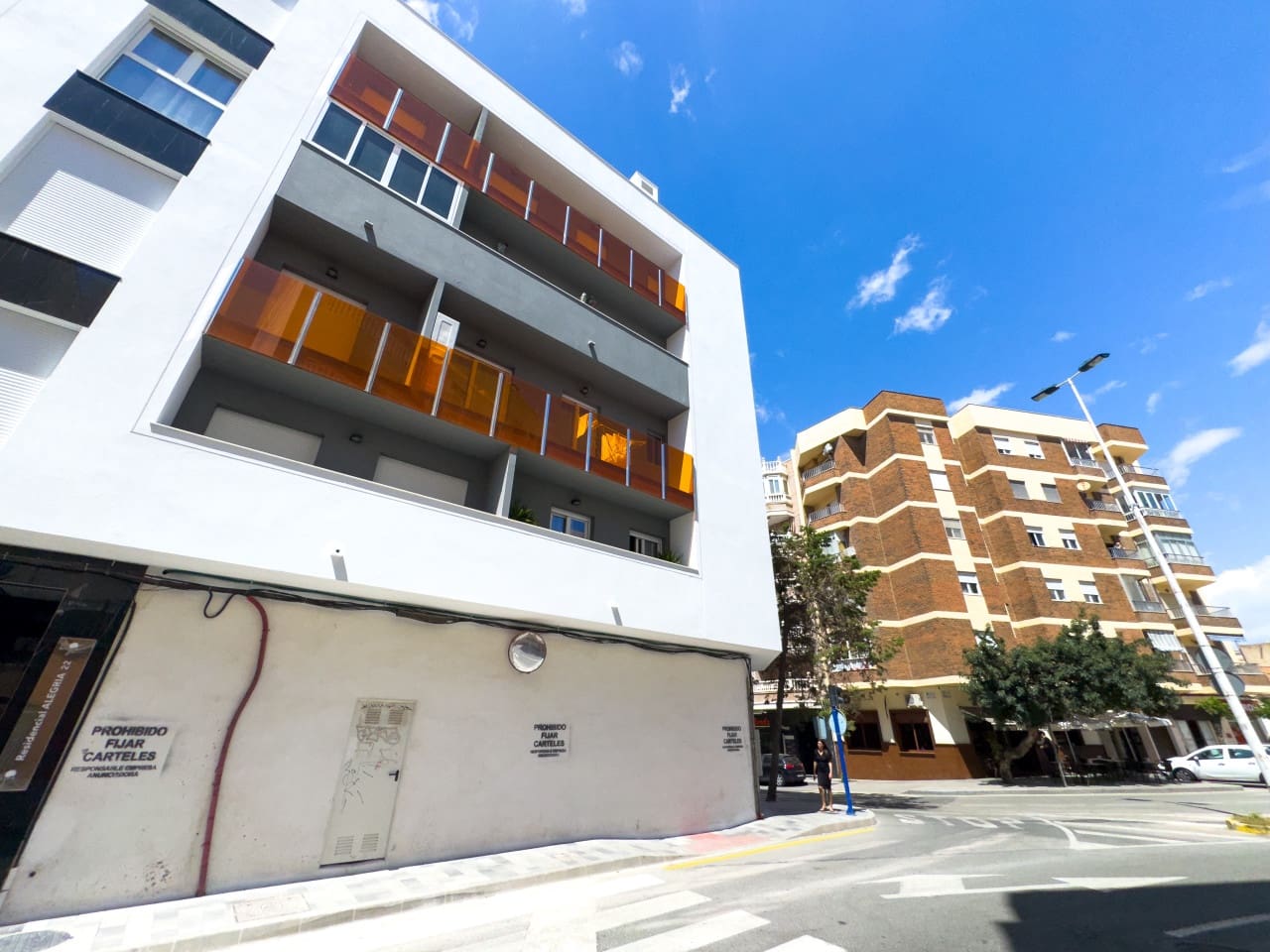 Erhverv til salg i Torrevieja - € 265.000 (Ref: 9233211)