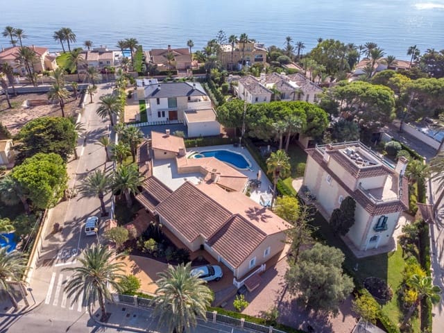 3 chambre Villa/Maison à vendre à Cabo Roig, Orihuela avec piscine - 1 750 000 € (Ref: 9233221)