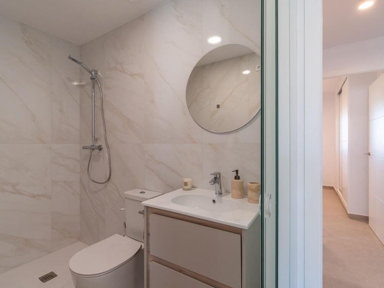 2 slaapkamer Appartement te koop in Playa Flamenca met zwembad - € 399.000 (Ref: 9233225)