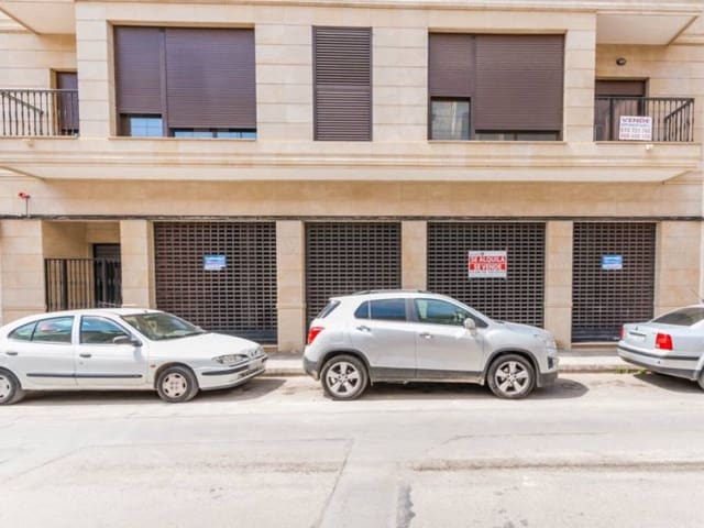 Lejlighed til salg i Almoradí - € 400.000 (Ref: 9233227)