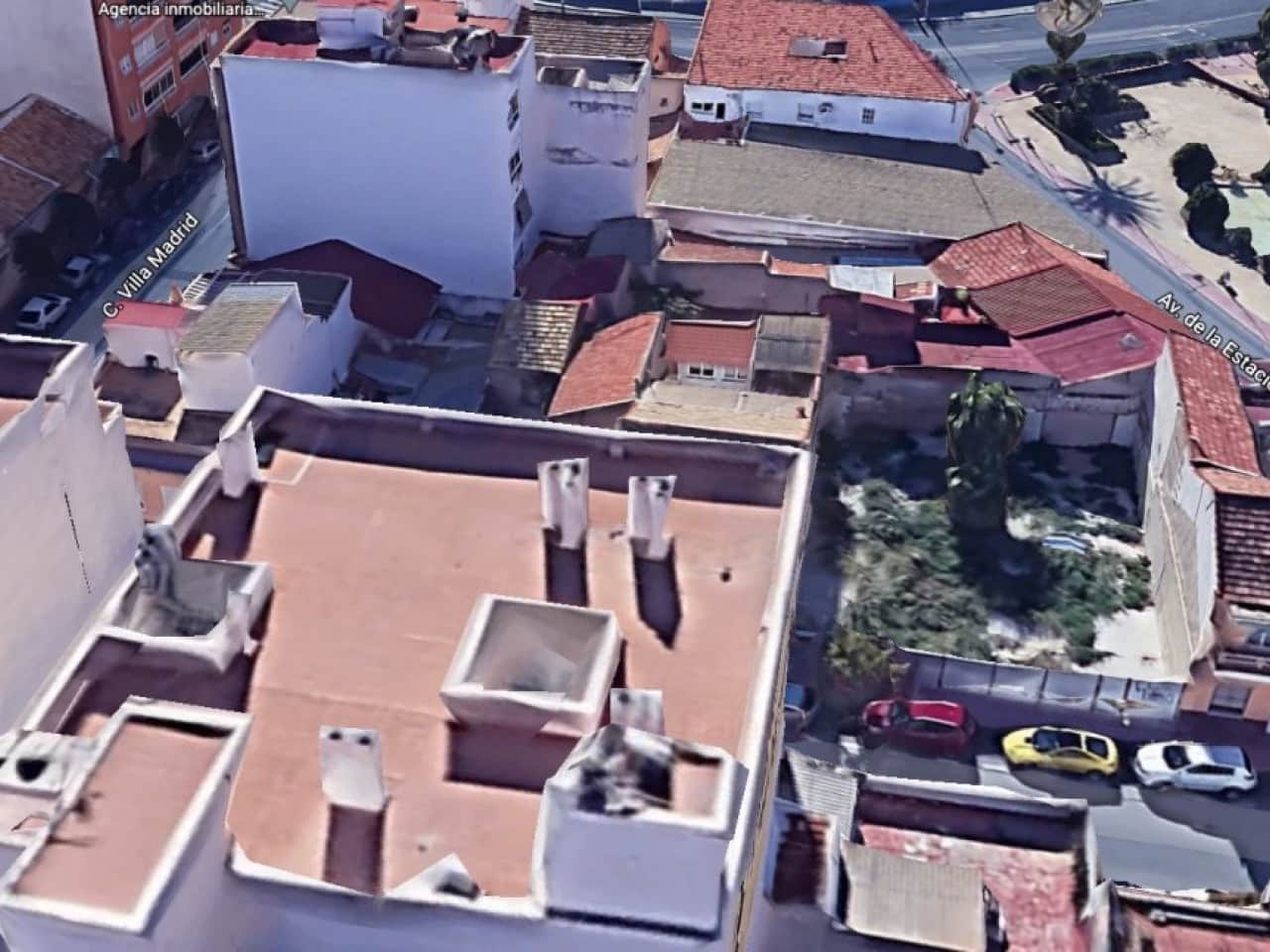 Grunde uden byggetilladelser til salg i Torrevieja - € 699.999 (Ref: 9233229)