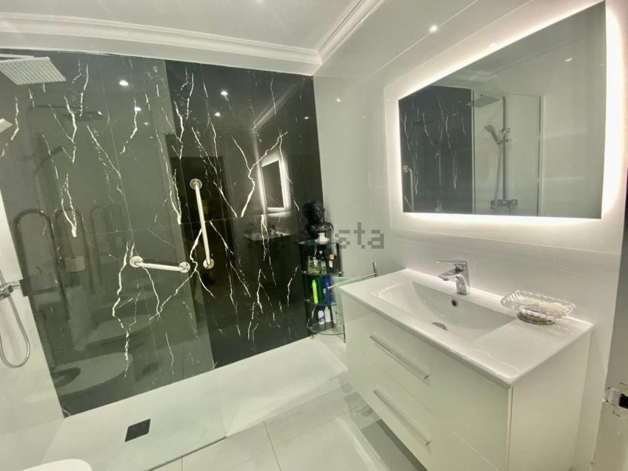 1 soveværelse Lejlighed til salg i Alicante by - € 280.000 (Ref: 9233233)