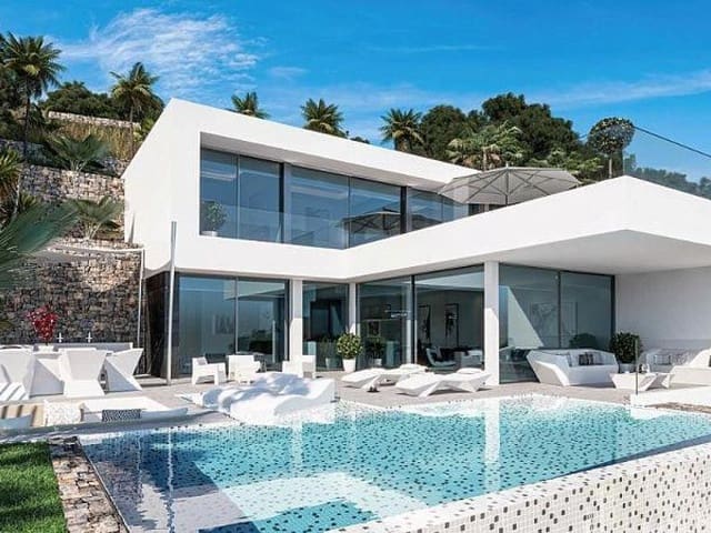 4 bedroom Villa for sale in Maryvilla, Calpe / Calp with pool - € 1,550,000 (Ref: 9233237)
