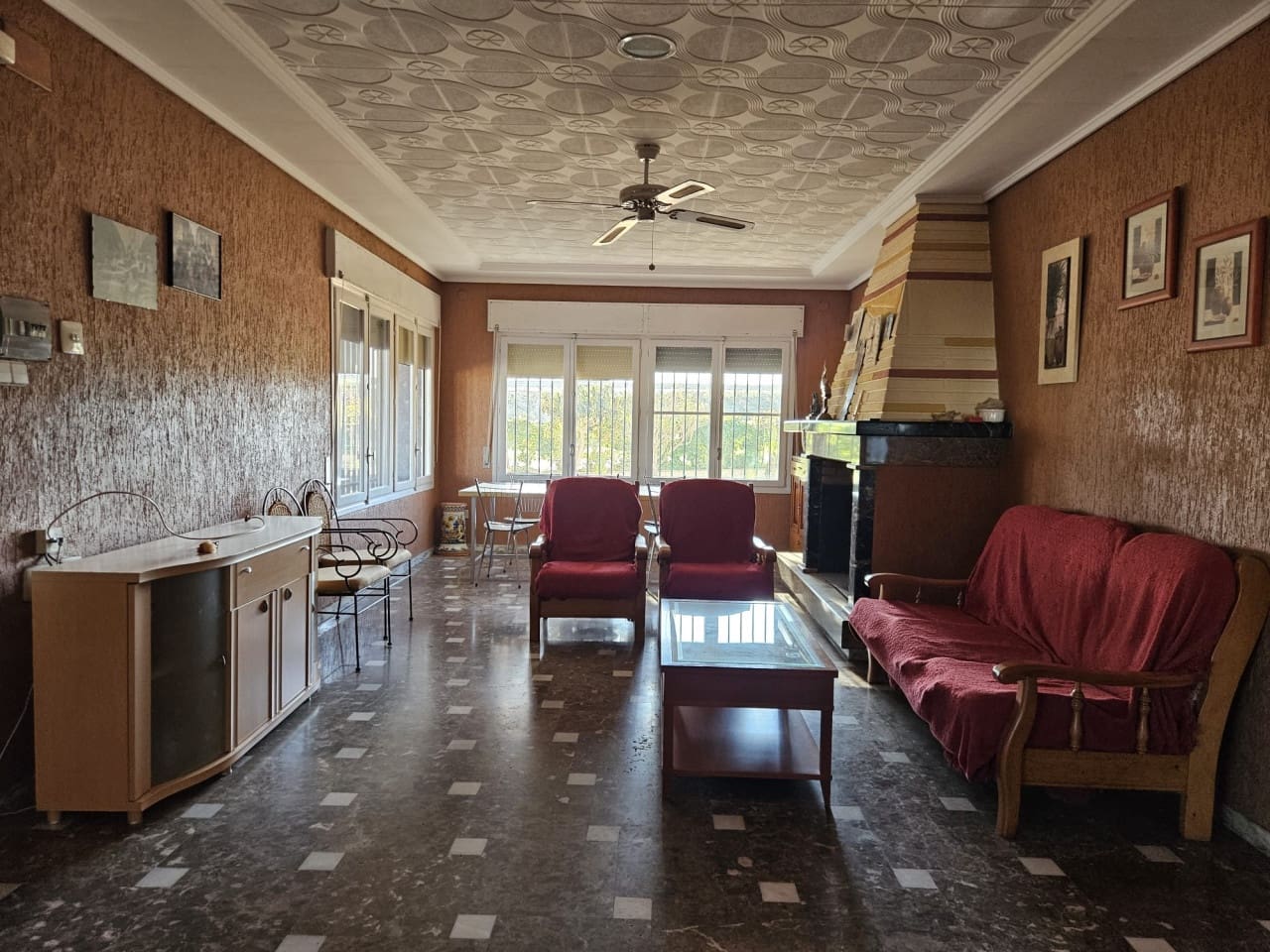 5 soveværelse Finca/Landehus til salg i Novelda med swimmingpool - € 350.000 (Ref: 9233333)