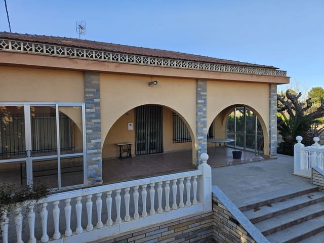 5 soveværelse Finca/Landehus til salg i Novelda med swimmingpool - € 350.000 (Ref: 9233333)