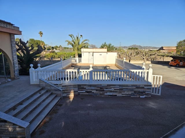 5 soveværelse Finca/Landehus til salg i Novelda med swimmingpool - € 350.000 (Ref: 9233333)