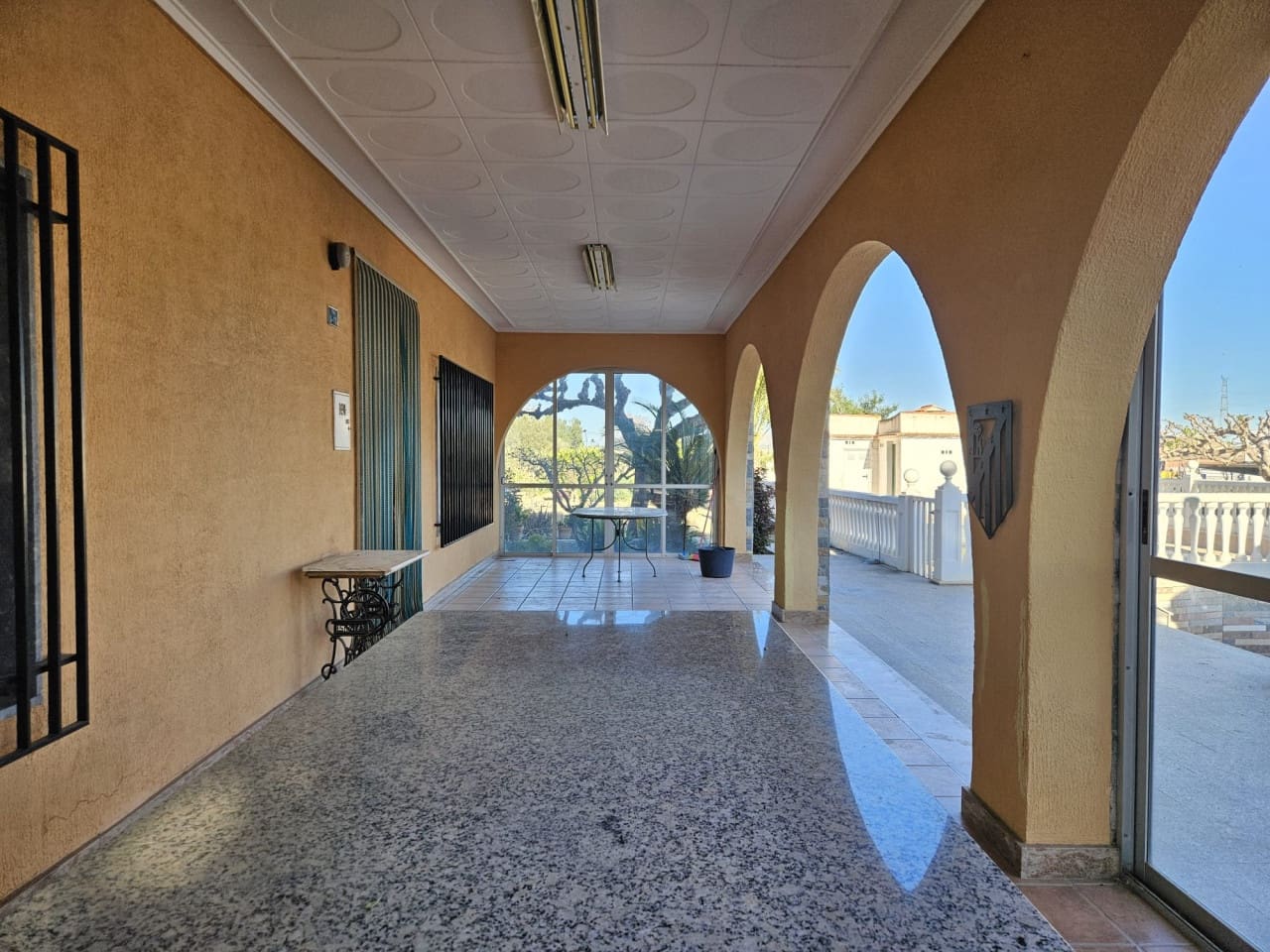 5 soveværelse Finca/Landehus til salg i Novelda med swimmingpool - € 350.000 (Ref: 9233333)