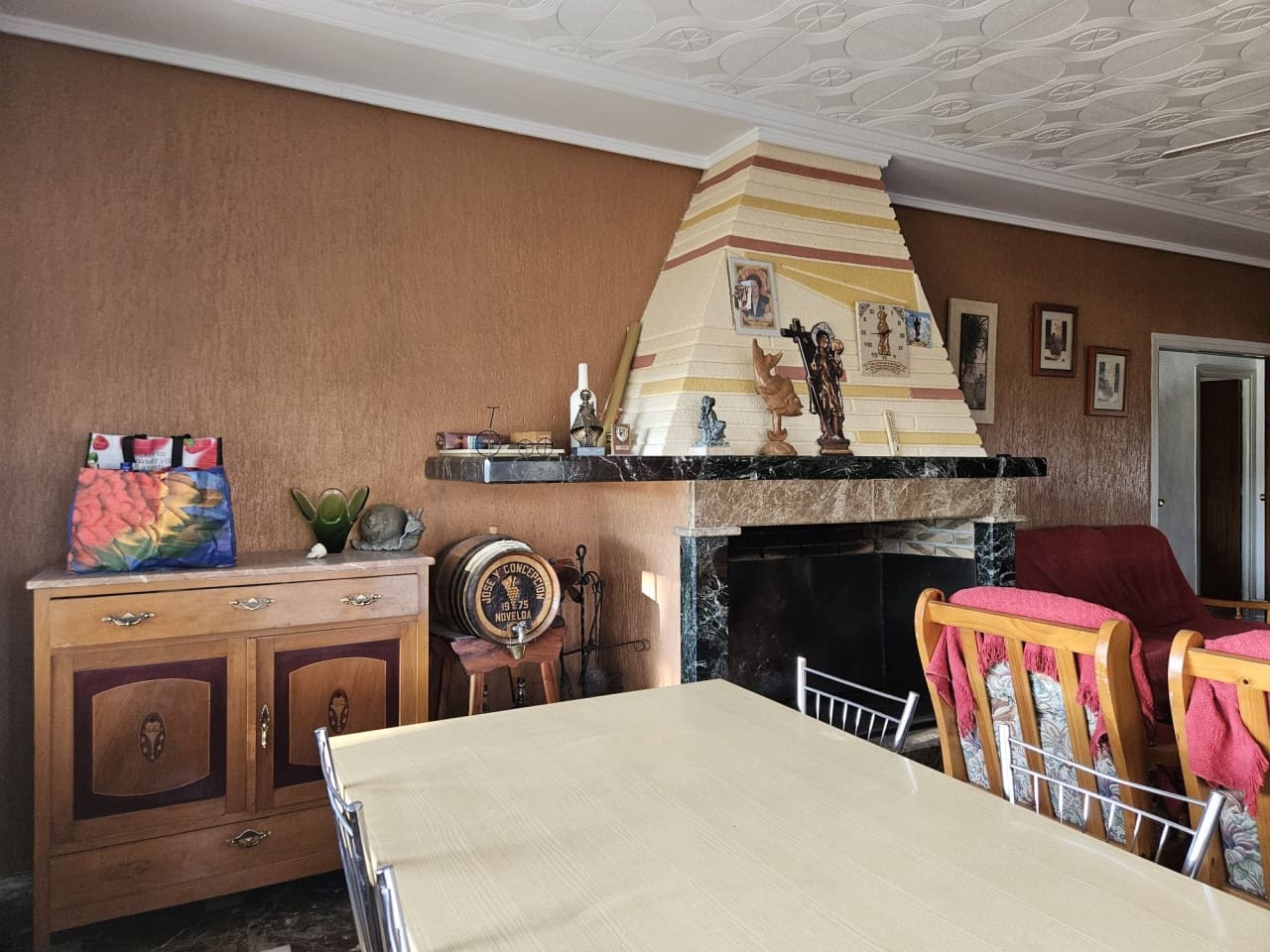 5 soveværelse Finca/Landehus til salg i Novelda med swimmingpool - € 350.000 (Ref: 9233333)