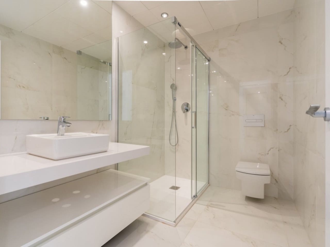 2 chambre Appartement à vendre à Benidorm avec piscine - 690 000 € (Ref: 9233342)