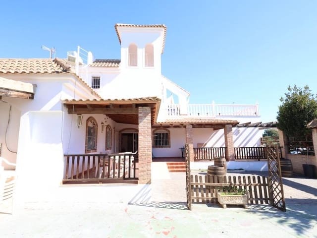 4 bedroom Commercial for sale in La Zenia, Orihuela - € 750,000 (Ref: 9233347)