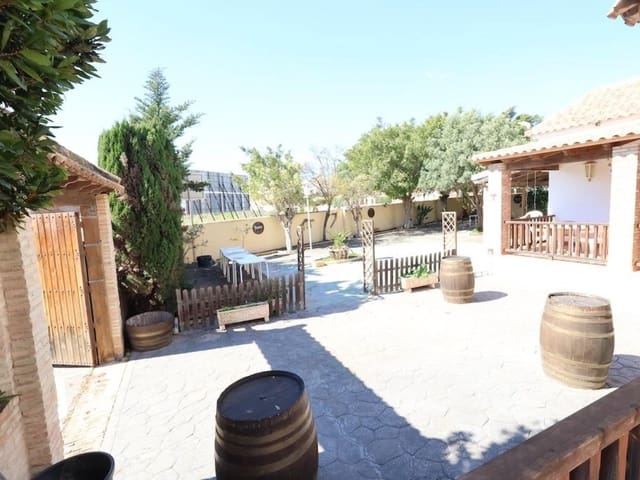 4 bedroom Commercial for sale in La Zenia, Orihuela - € 750,000 (Ref: 9233347)