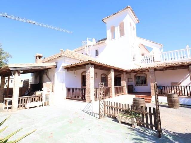 4 bedroom Commercial for sale in La Zenia, Orihuela - € 750,000 (Ref: 9233347)