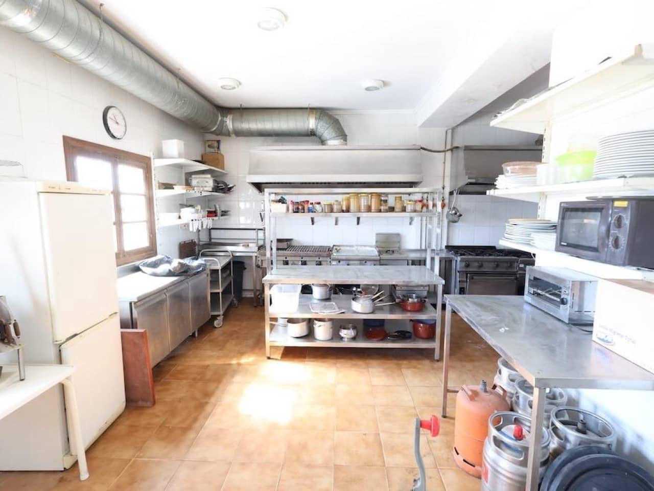 4 soveværelse Erhverv til salg i La Zenia - € 750.000 (Ref: 9233347)