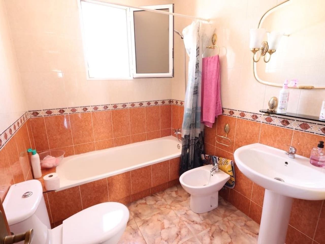 4 soveværelse Erhverv til salg i La Zenia - € 750.000 (Ref: 9233347)