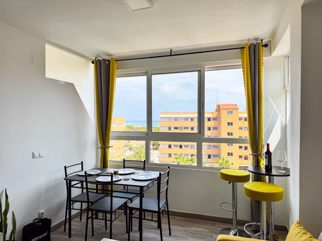 2 soveværelse Lejlighed til salg i Guardamar del Segura med swimmingpool - € 118.500 (Ref: 9233348)