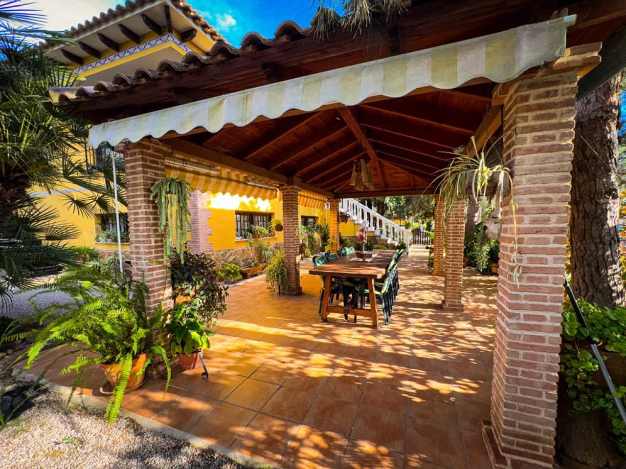 4 sypialnia Finka/Dom wiejski na sprzedaż w Orihuela - 360 000 € (Ref: 9233356)