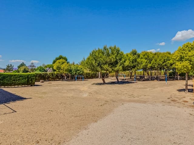 4 bedroom Finca/Country House for sale in Jacarilla - € 489,000 (Ref: 9233384)