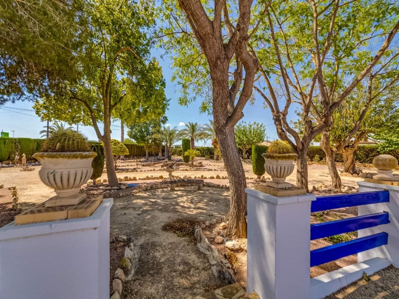 4 soveværelse Finca/Landehus til salg i Jacarilla - € 489.000 (Ref: 9233384)