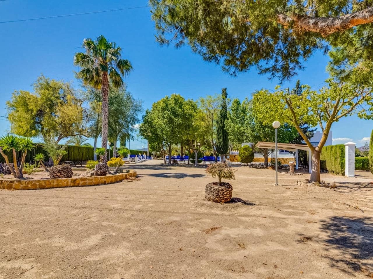 4 soveværelse Finca/Landehus til salg i Jacarilla - € 489.000 (Ref: 9233384)