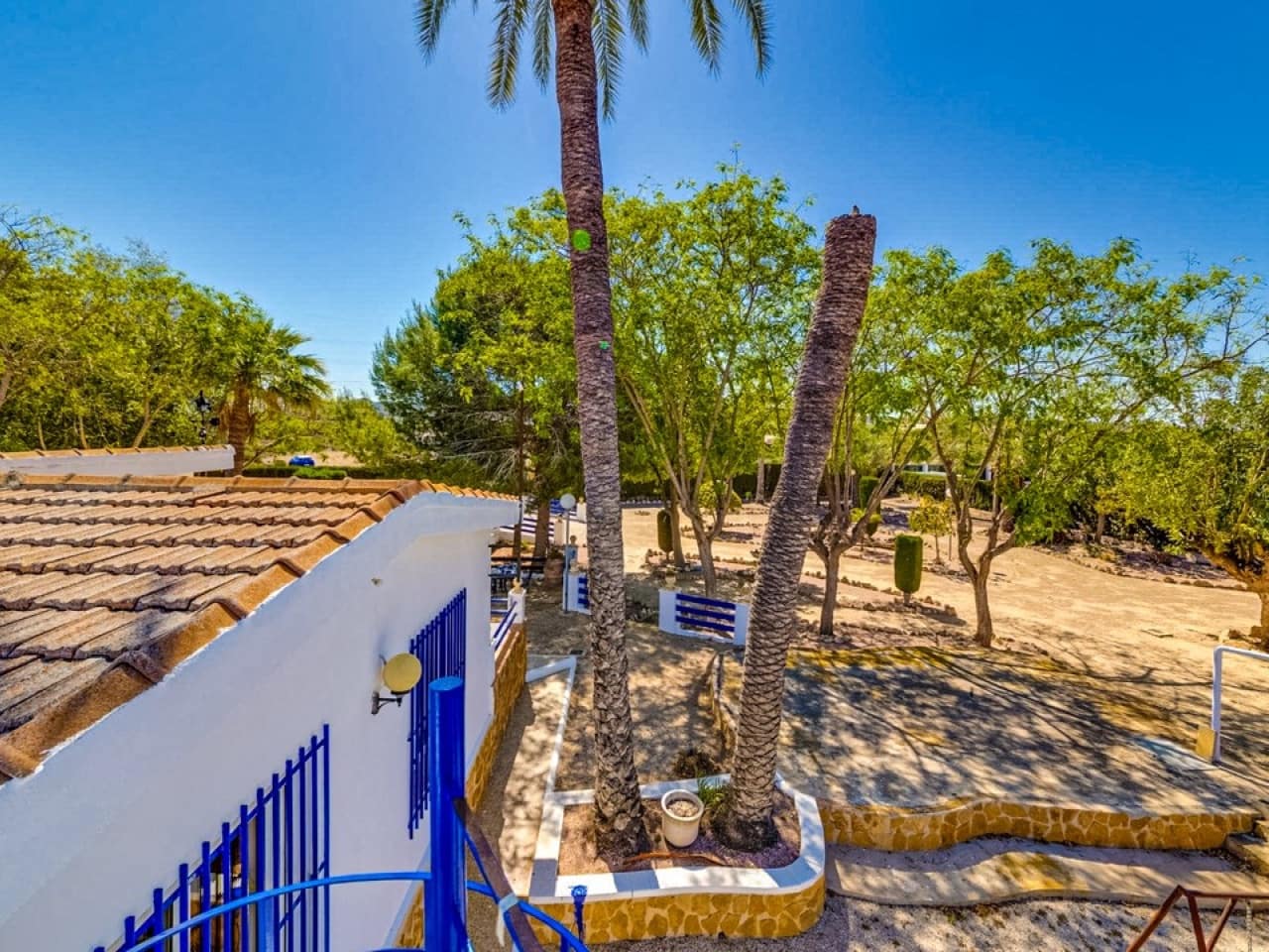 4 soveværelse Finca/Landehus til salg i Jacarilla - € 489.000 (Ref: 9233384)