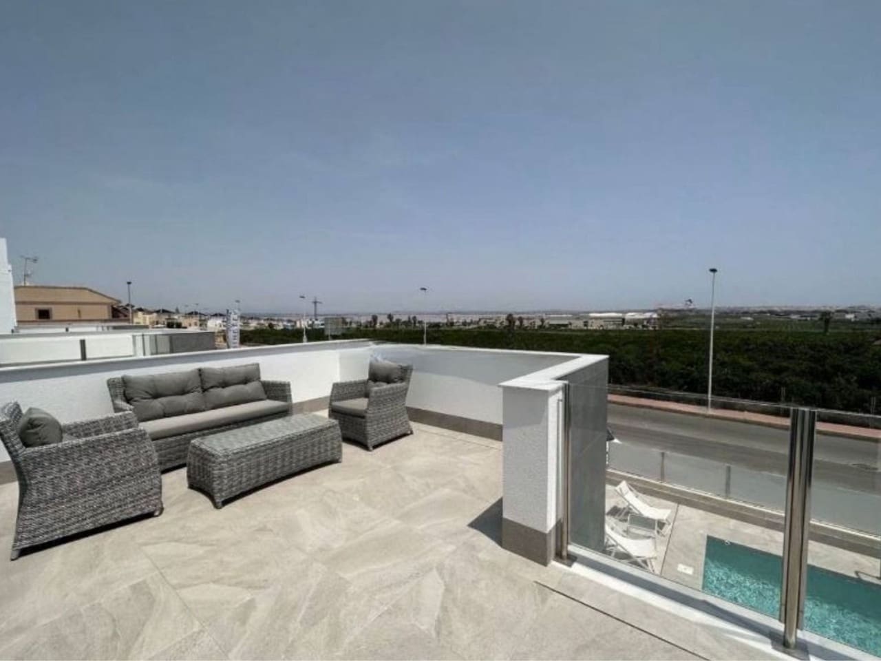 3 Zimmer Villa zu verkaufen in Los Altos mit Pool Garage - 670.000 € (Ref: 9233390)