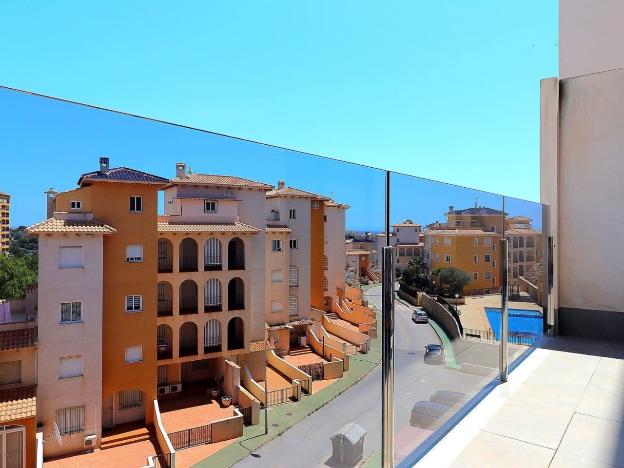 3 quarto Apartamento para venda em Campoamor com piscina garagem - 290 000 € (Ref: 9233408)