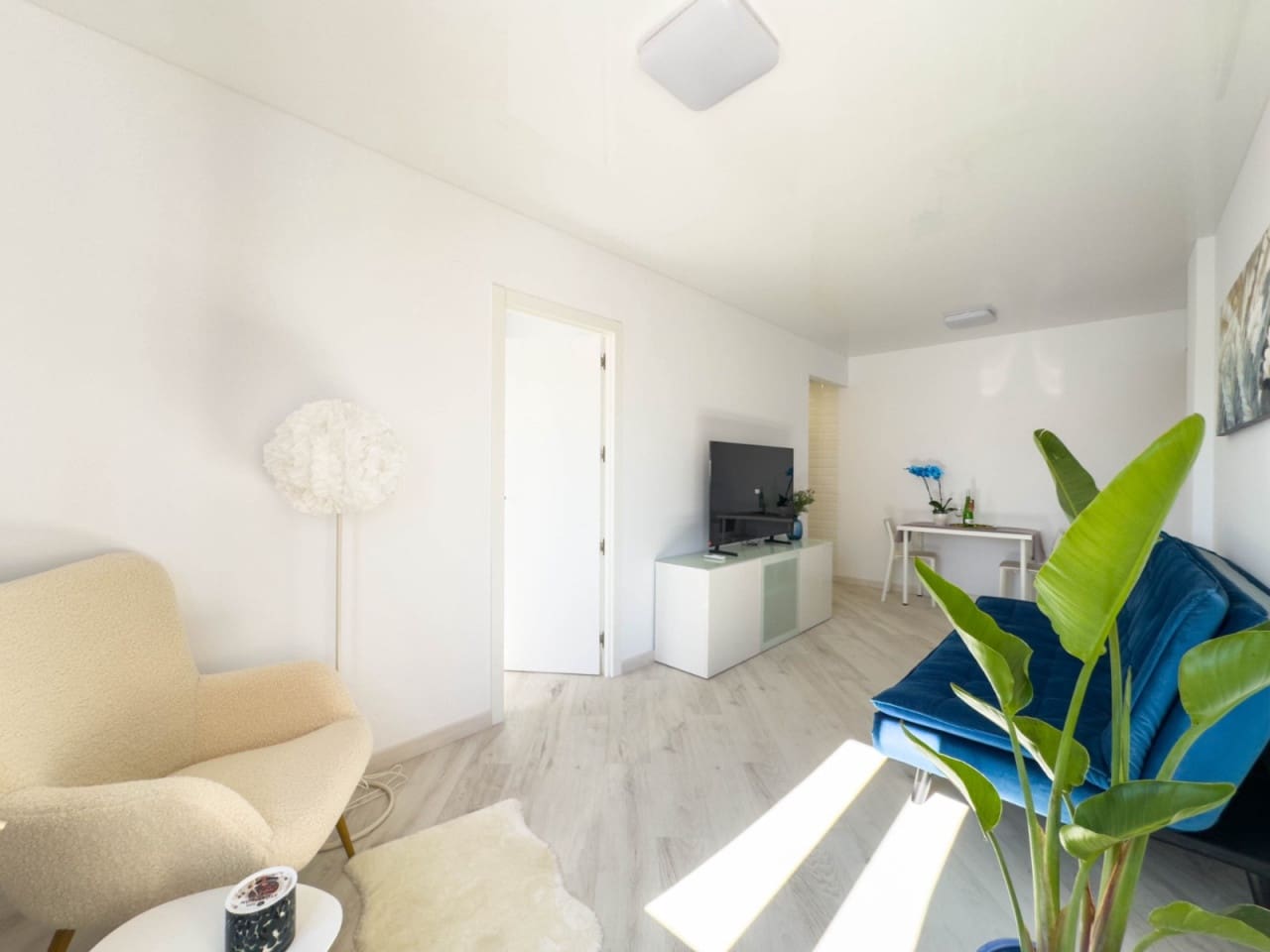 2 bedroom Apartment for sale in Torrevieja with pool - € 179,900 (Ref: 9233411)