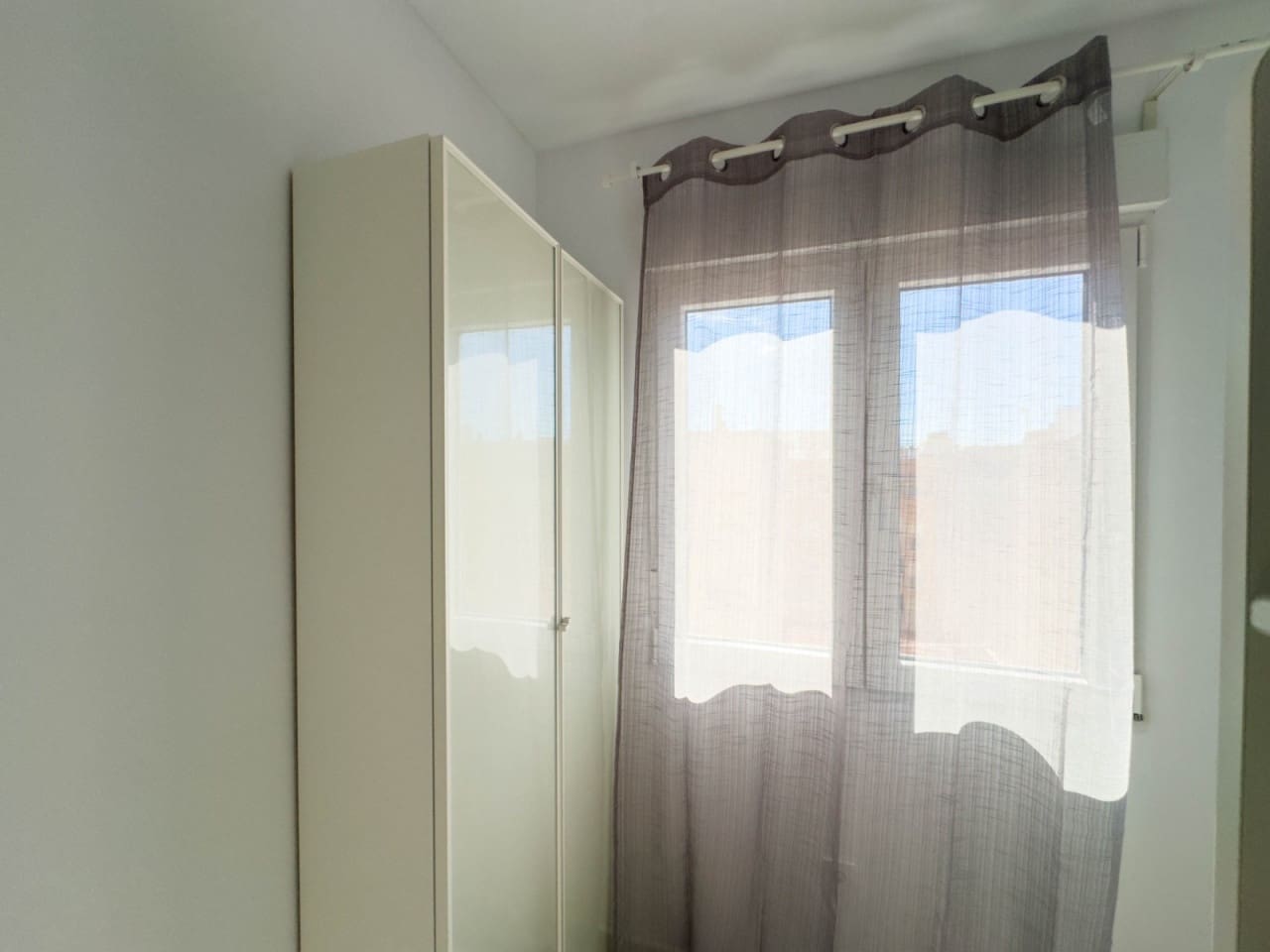 2 bedroom Apartment for sale in Torrevieja with pool - € 179,900 (Ref: 9233411)