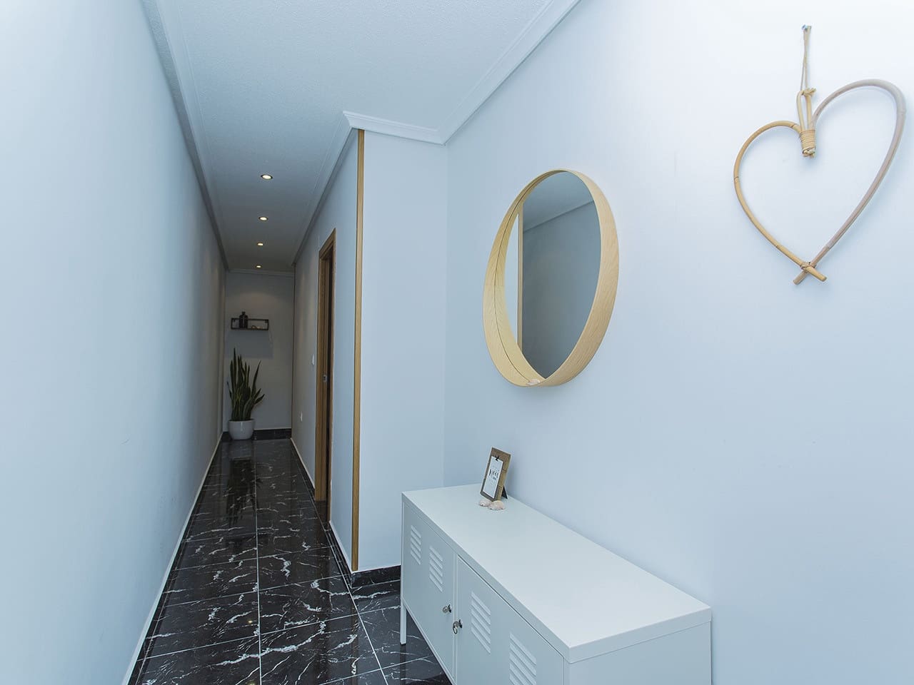 2 slaapkamer Appartement te koop in La Mata - € 272.000 (Ref: 9233436)