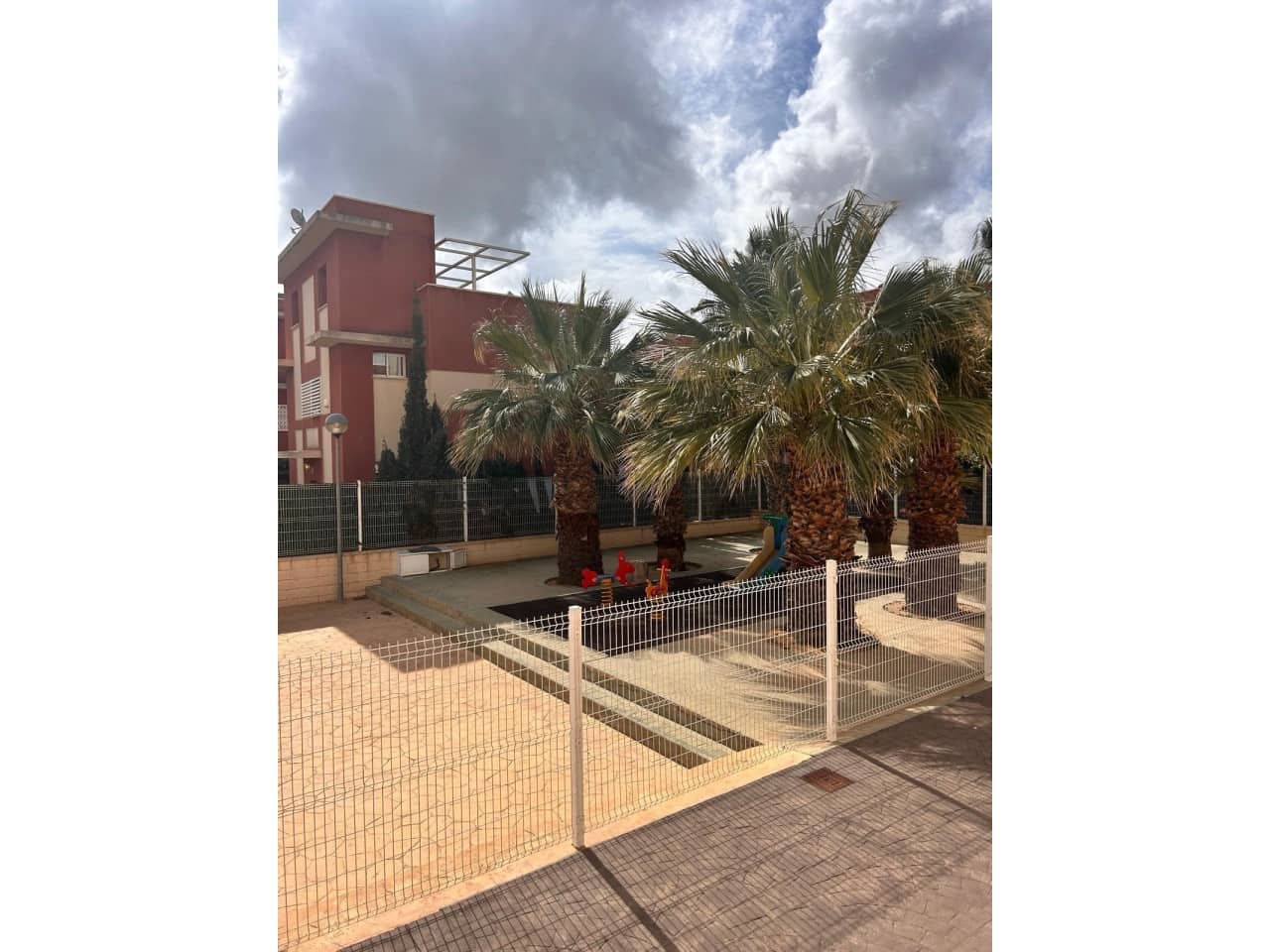 2 slaapkamer Appartement te koop in Orihuela Costa met zwembad - € 157.500 (Ref: 9233455)