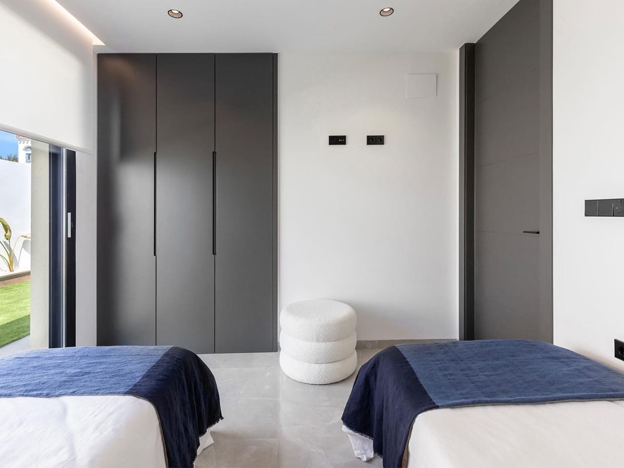 3 chambre Villa/Maison à vendre à Los Balcones avec piscine - 700 000 € (Ref: 9233457)