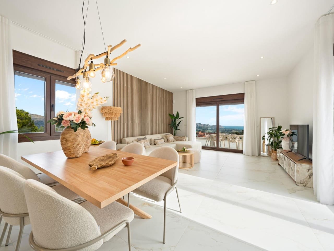 3 bedroom Villa for sale in Polop with pool garage - € 649,000 (Ref: 9233474)