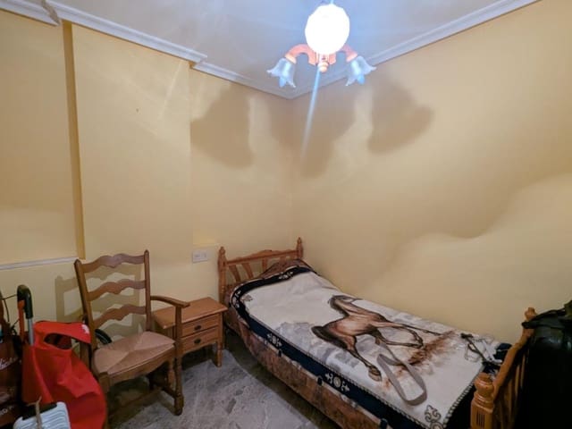 Apartamento de 2 habitaciones en Punta Prima, Torrevieja en venta con piscina - 175.000 € (Ref: 9233477)